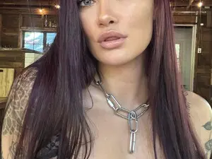 Myfreecams Sex Cam of BabyKayyVixen