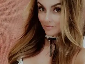 Myfreecams Nude Webcam of Kitty_Hawkins