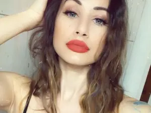 Myfreecams Live Sex Cam of ErikasMagic