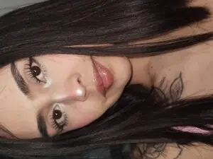 Myfreecams Live Sex Cam of serena_jeyns