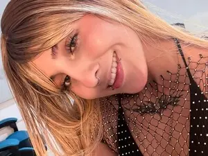 Myfreecams Free Porn Cam of Little_lili19