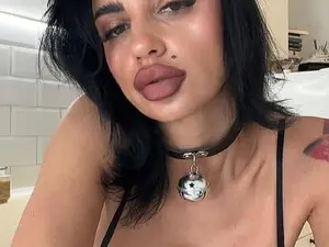 Myfreecams Nude Webcam of IzabelaTessa