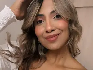 Myfreecams Nude Webcam of Victoria_Sant