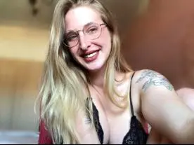 Olecams Watch Live Sex Cams of PinkyX