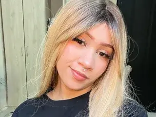 Streamate Private Sex Chat of Kari_lovers