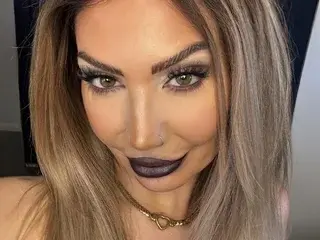 Streamate Private Sex Chat of Lettie_Looner