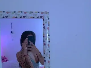 Streamate Watch Live Sex Cams of MeliMuller