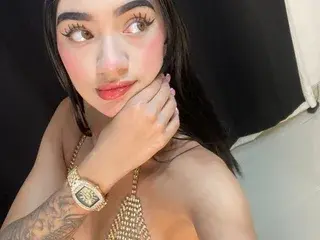 Streamate Free Live Porn of AryyySweet