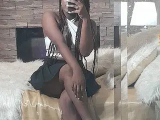 Streamate Live Porn of Bella_Roussee
