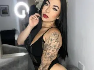 Streamate Live Porn of BellaFloyd