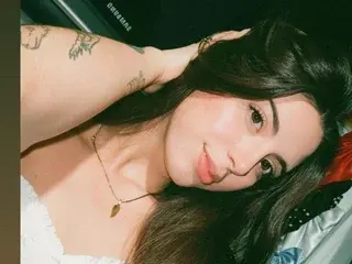 Streamate Live Sex Cam of KyomiHunt