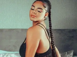 Streamate Watch Live Sex Cams of SERENNAWALACE