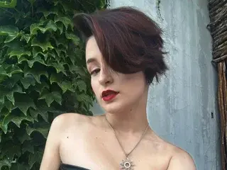 Streamate Adult Webcam of LunaLoviegood
