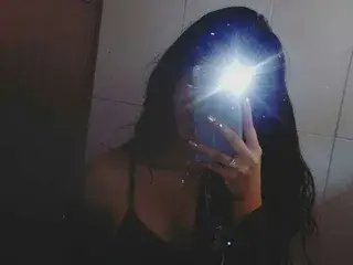 Streamate Live Sex Cam of FloraKiiss