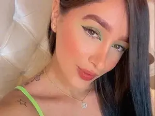 Streamate Nude Webcam of DulceCloe