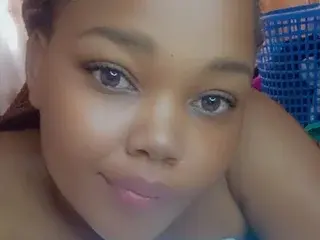 Streamate Free Live Porn of Hotquin