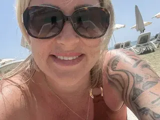Streamate Live Sex of LittleMissSweetLips