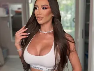 Streamate Best Webcam of Julia_Quin