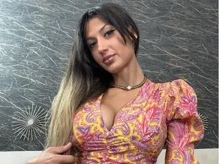 Streamate Adult Webcam of maya_lisa