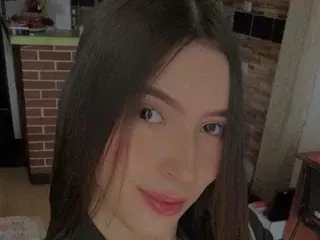 Streamate Watch Live Sex Cams of Lia_Santos