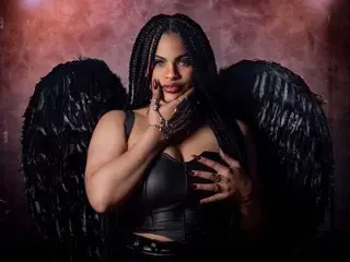 Streamate Private Sex Chat of Shantall_Evans