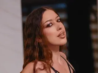 Streamate Live Sex Cam of AlaraMyst