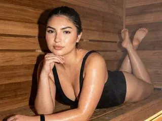 Streamate Watch Live Sex Cams of AzzaLee