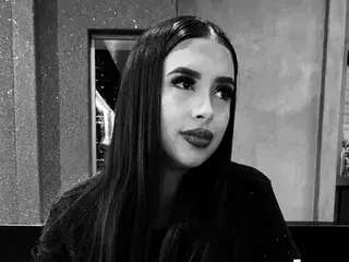 Streamate Sex Cam of Kiara_606
