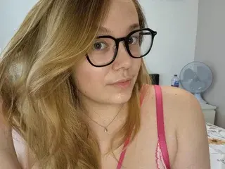 Streamate Live Sex of Emski_xox