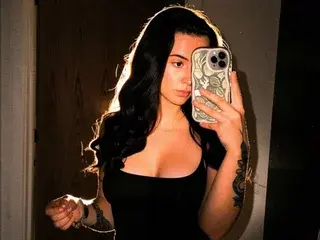 Streamate Nude Webcam of MsMayxx