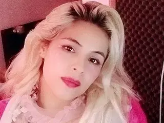 Streamate Live Sex Cam of Rosadita22