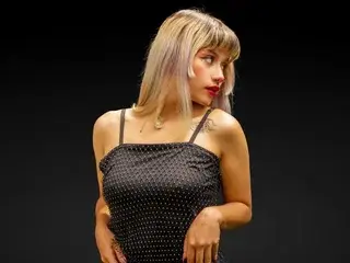 Streamate Free Porn Cam of BarbieAmbar