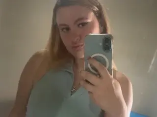 Streamate Adult Webcams of Avety_doll