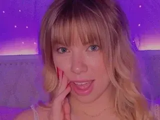 Streamate Adult Webcams of BlondieBliss