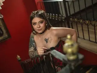 Streamate Best Webcam of LolaQuiin