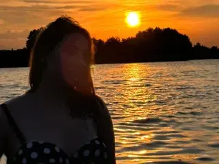 Streamate Watch Live Sex Cams of OrangeSunsett
