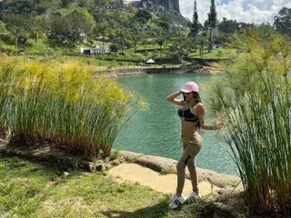 Streamate Free Porn Cam of Lolaperrys
