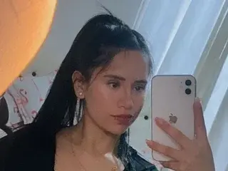 Streamate Free Live Porn of Iriis_Tai