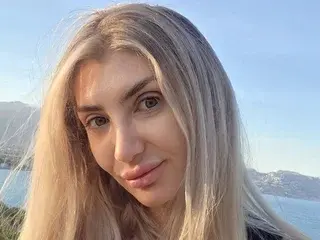 Streamate Live Porn of RichardaLove