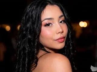 Streamate Watch Live Sex Cams of VikyBlaze