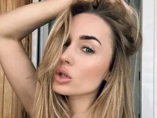 Streamate Free Porn Cam of Tina_a