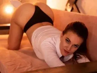 Streamate Adult Webcam of EvelynCalli