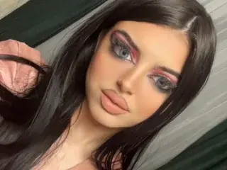 Streamate Nude Webcam of BrigitteRiss