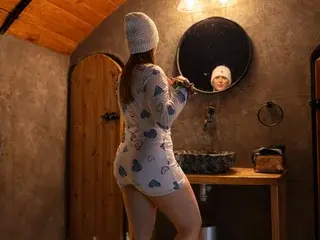 Streamate Live Sex of EmmaShaykk