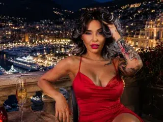 Streamate Free Live Porn of IssaSmithx