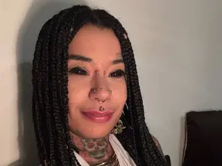 Streamate Live Sex Cam of FreakHoney