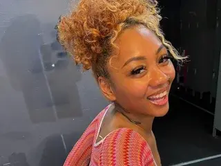 Streamate Watch Live Sex Cams of SexyKiani