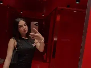 Streamate Adult Webcams of dirtyyiyannaa