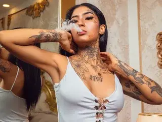 Streamate Live Porn of EmilieLake