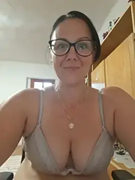 Stripchat Adult Webcam of fekete_demon
